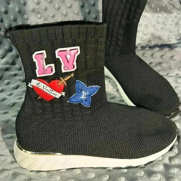 Authentic Women’s Louis Vuitton Patch After Game Pull On Sneakers, Size 38 - Picture 2 of 11